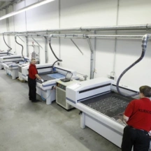 Jobs machine operator laser
